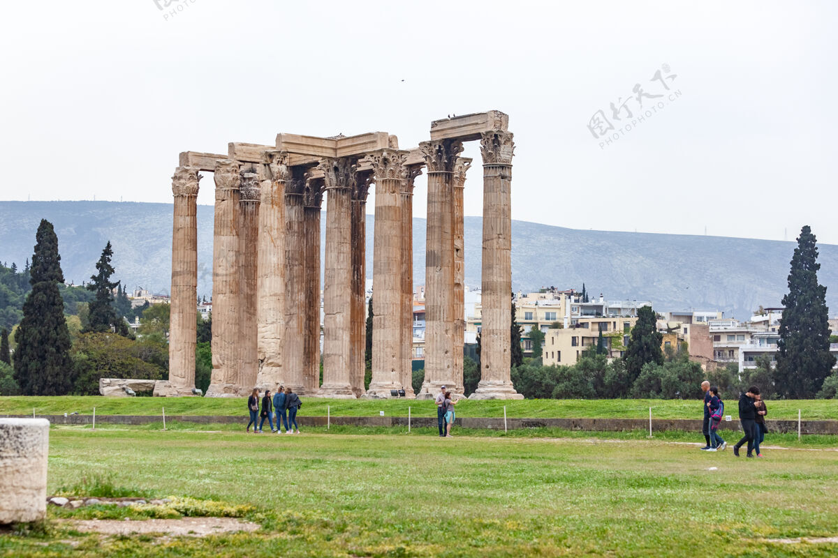 历史雅典奥林匹亚宙斯神庙的柱子结构纪念碑细节
