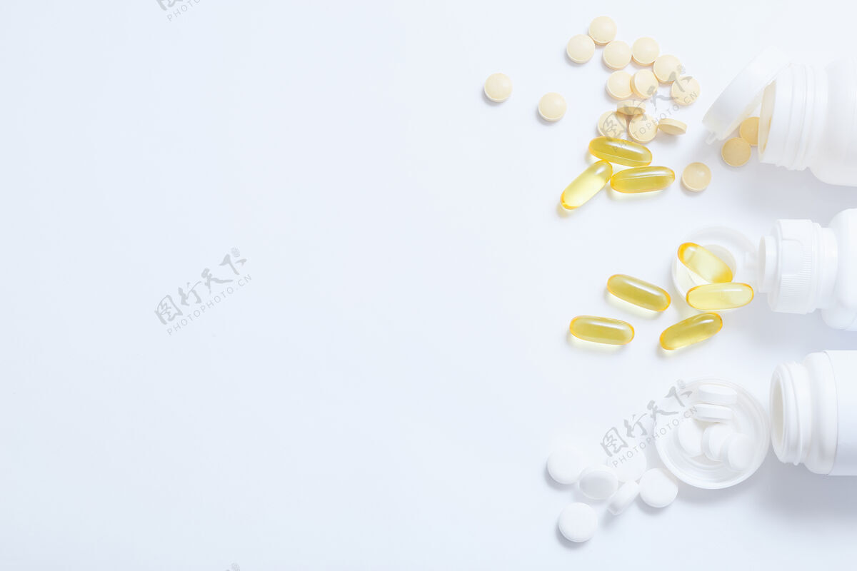 化学各种药丸 片剂和胶囊上都有白色维生素补充药物