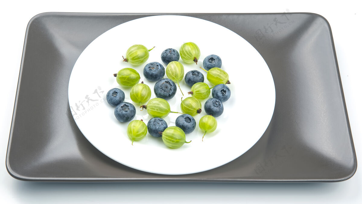 蓝莓很多新鲜的不同的浆果有用维生素保健食品水果健康蔬菜早餐自然越橘醋栗