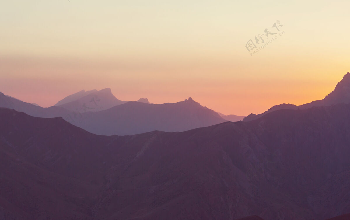 风景塔吉克斯坦范恩山的美丽风景宁静全景惊艳